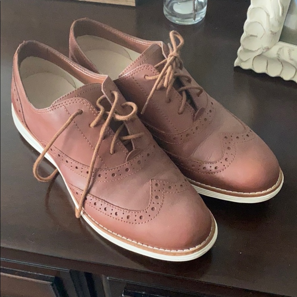 Women’s cole haans